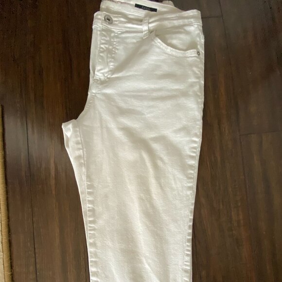 STYLE &CO DENIM CAPRI WOMEN'S WHITE SIZE 12 - Picture 3 of 5
